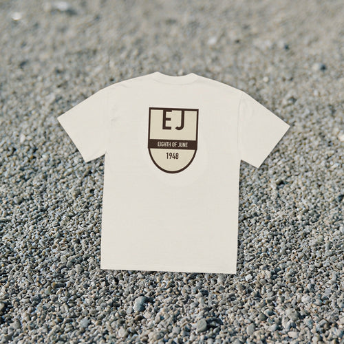 CREST FADED TEE shot flat