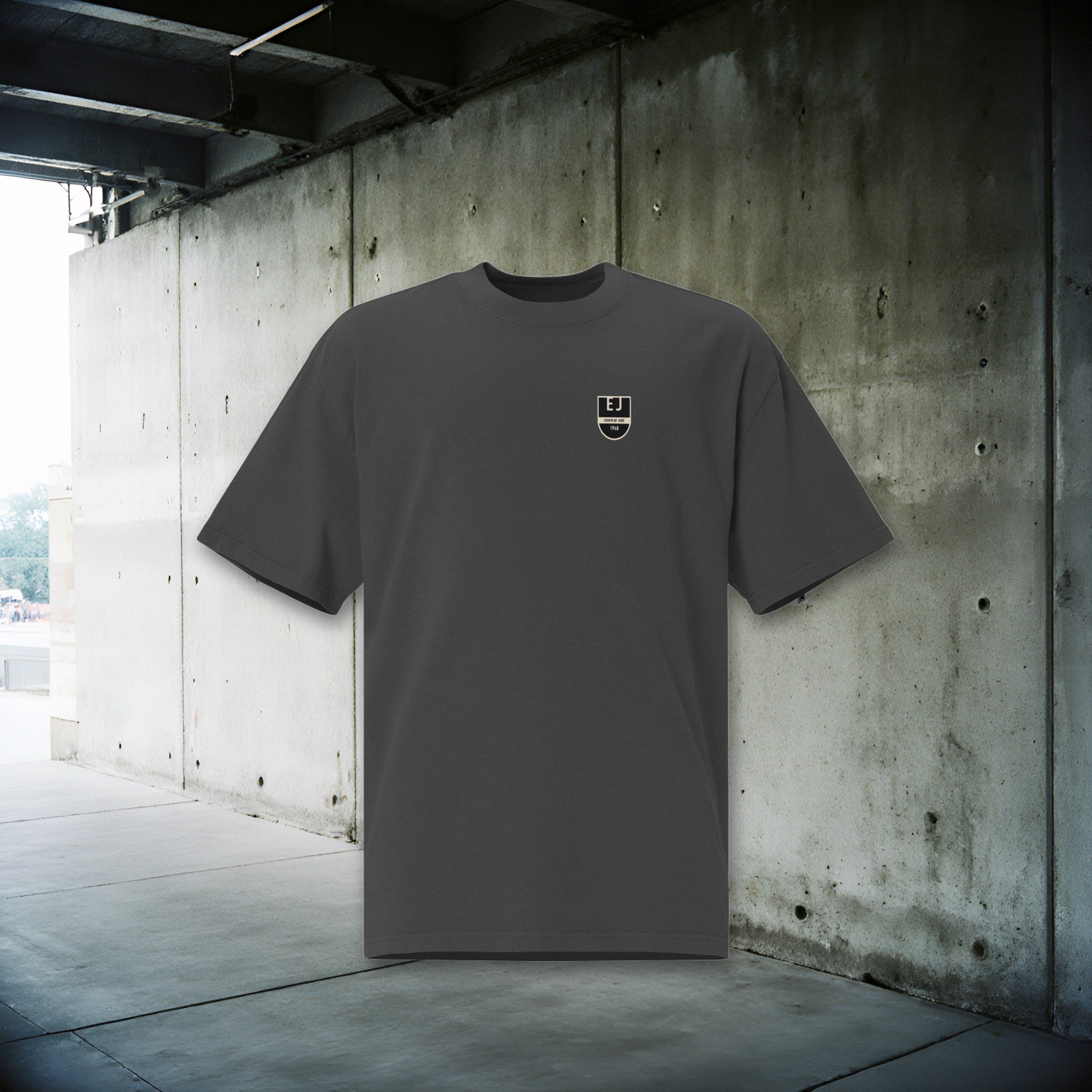 CREST FADED TEE shot ghost
