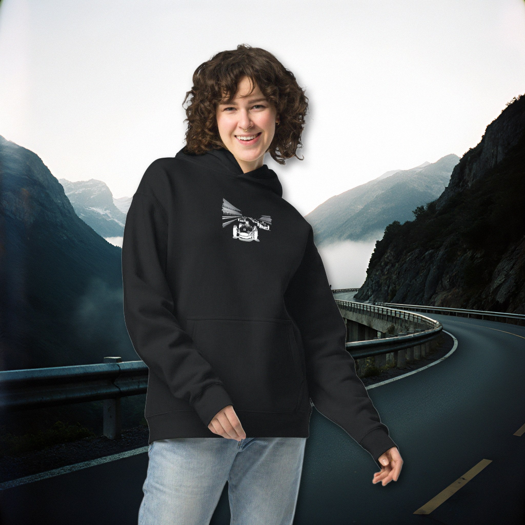 RUNNING START HOODIE scene alpine