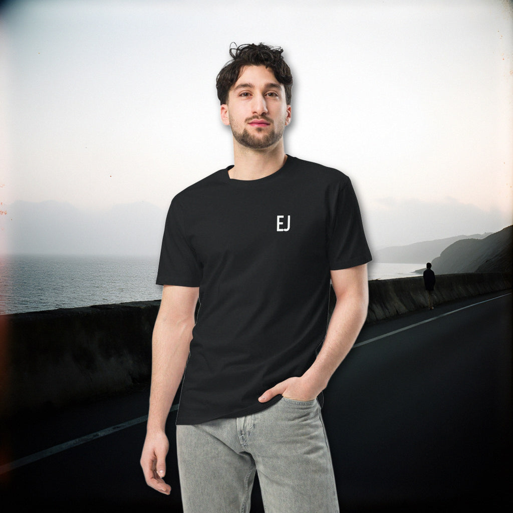 SLIPSTREAM TEE scene coast
