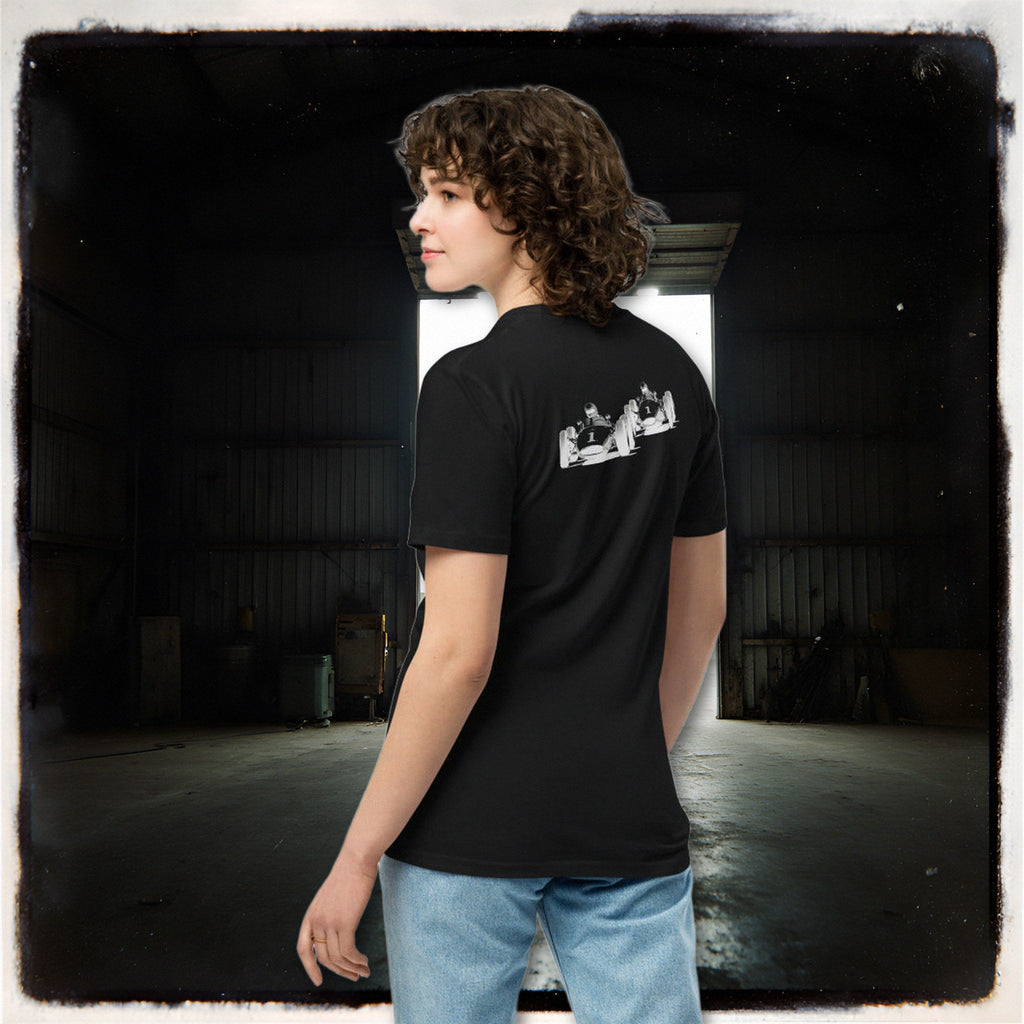 SLIPSTREAM TEE scene hangar