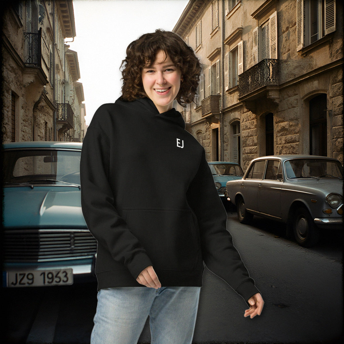 WHEEL CHANGE HOODIE scene street