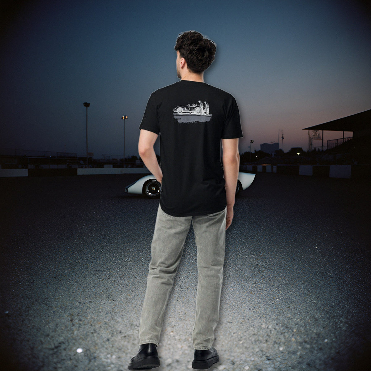 WHEEL CHANGE TEE scene paddock