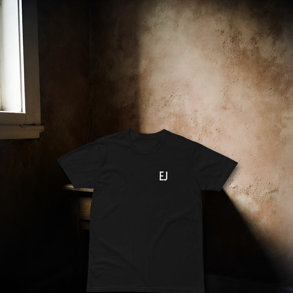 WHEEL CHANGE TEE still life